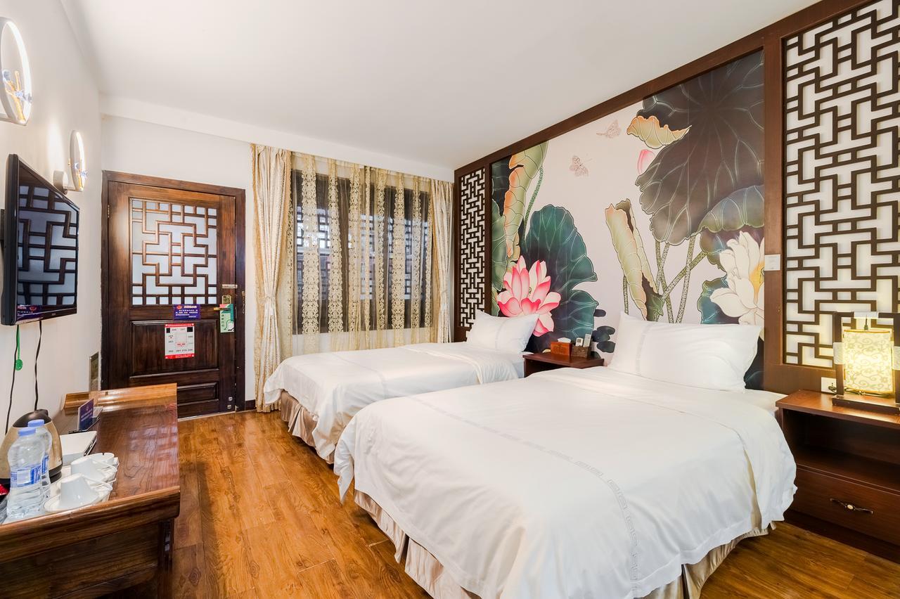 Yangshuo Morning Sun Hotel Exterior photo