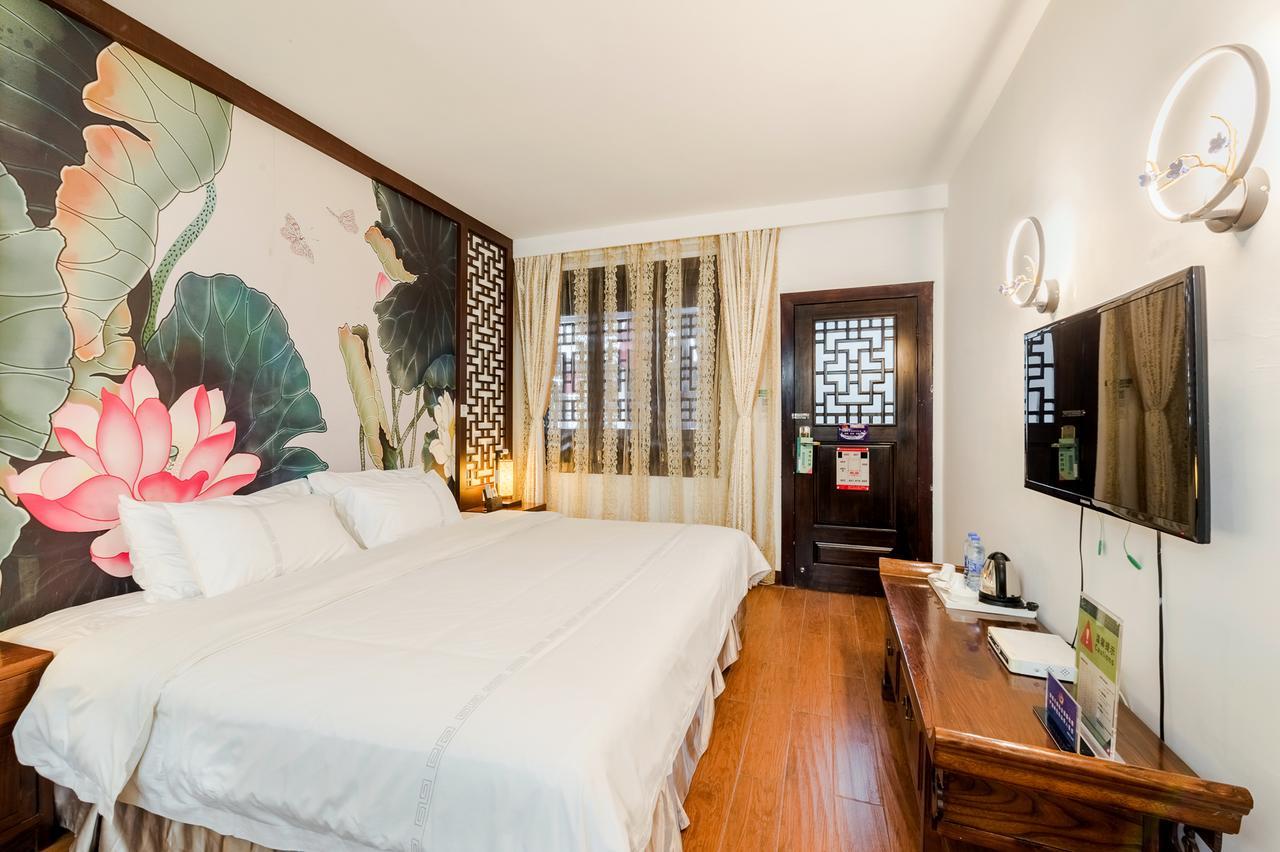 Yangshuo Morning Sun Hotel Exterior photo